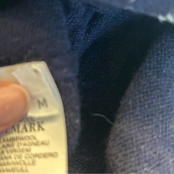 Pringle Navy and Cream Argyle Wool V-Neck Golf Sweater Men's Medium - Picture 5 of 8